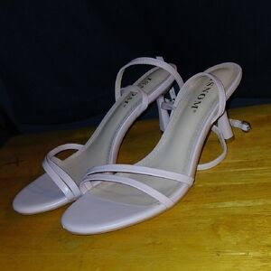 Isnom Elegant Pink Strappy Heels